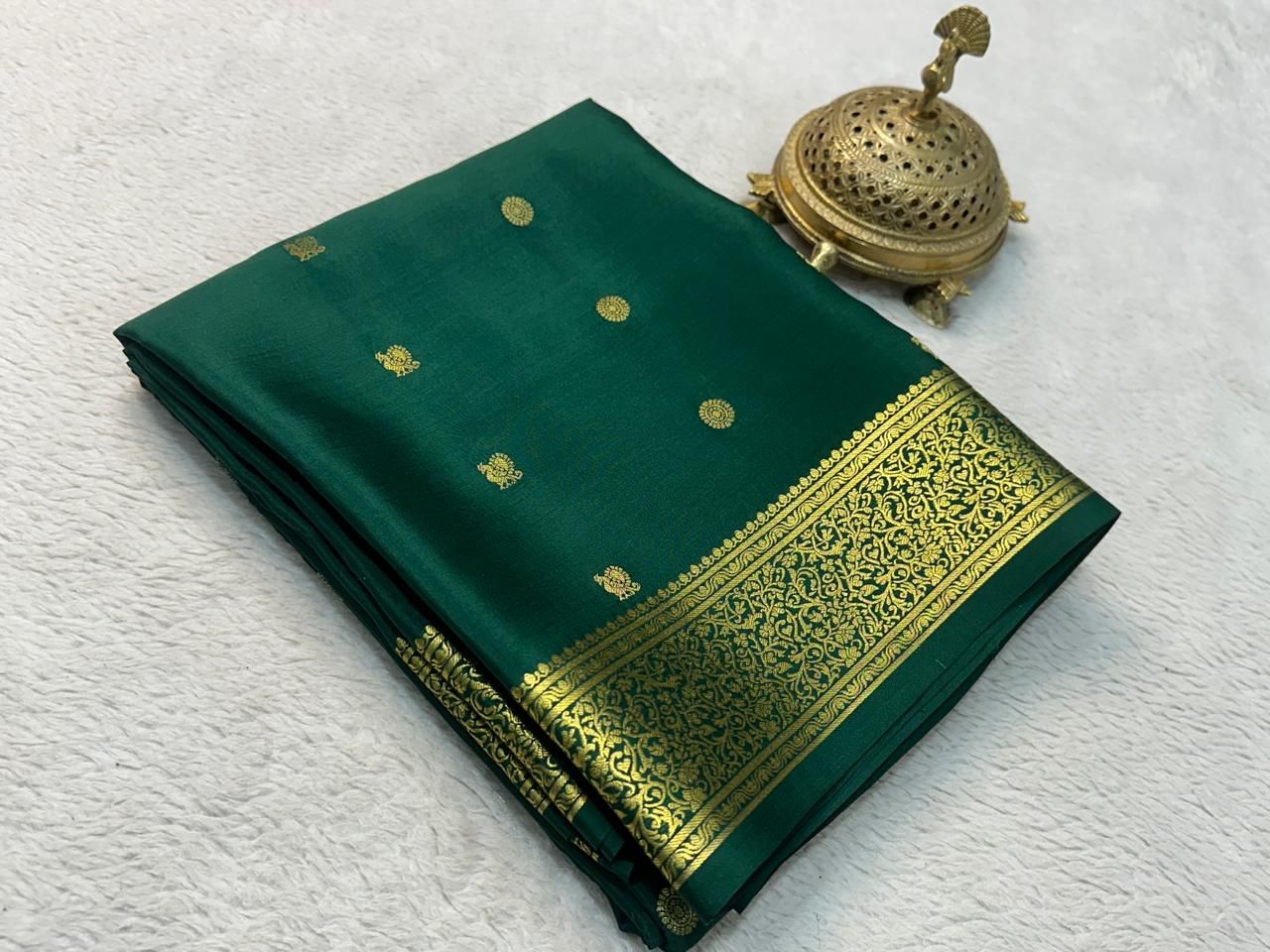 Statement Bridal Brocade Silk by Icultuer – Vibrant Patterns, Magnificent Pallu