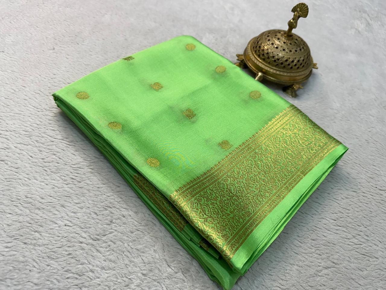 Statement Bridal Brocade Silk by Icultuer – Vibrant Patterns, Magnificent Pallu