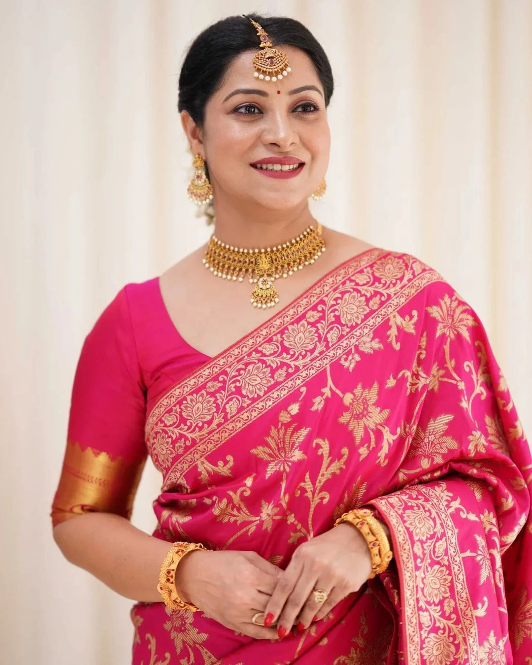 Dark Pink Soft Banarasi Silk Saree with Jacquard Weaving