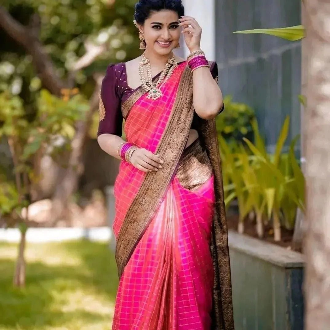 Pink Soft Silk Saree with Jacquard Weaving Border