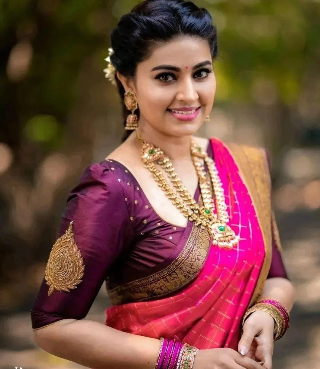 Pink Soft Silk Saree with Jacquard Weaving Border