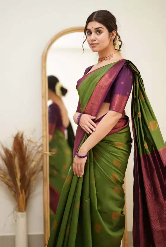 Light Green Floral Design Kanjivaram Jacquard by Icultuer