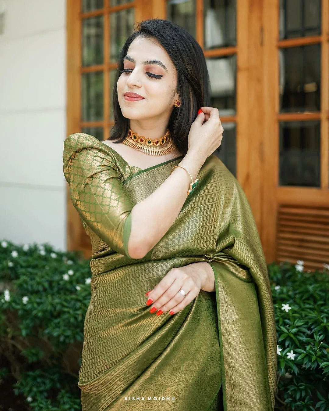 icultural - Green Soft Silk Saree with Jacquard Border