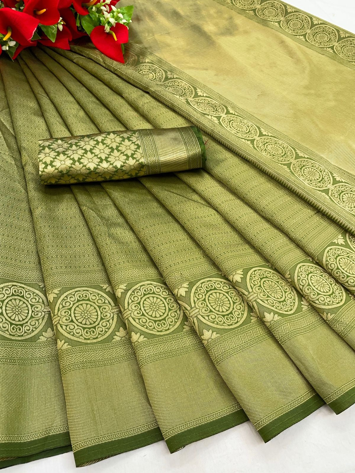 icultural - Green Soft Silk Saree with Jacquard Border