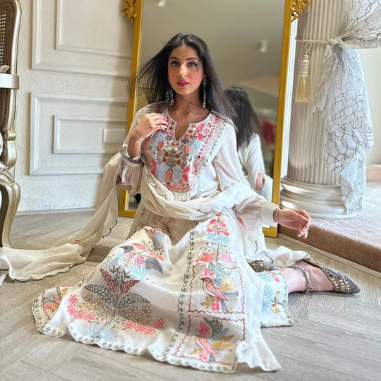 White Georgette Mirror Hand Work pakistani Kurta Set