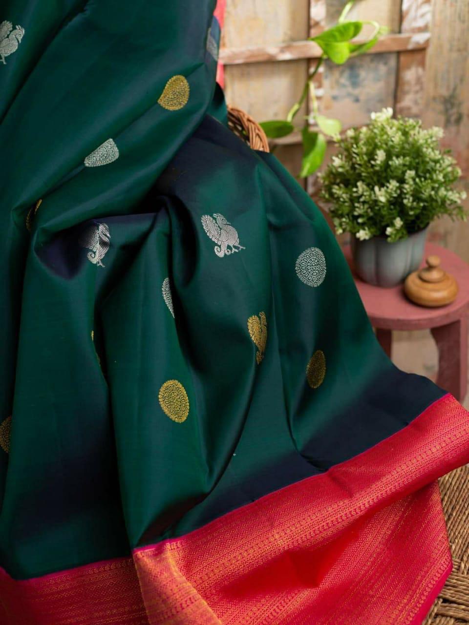 Green Women's Kanchipuram Soft Silk Banarasi by Icultuer