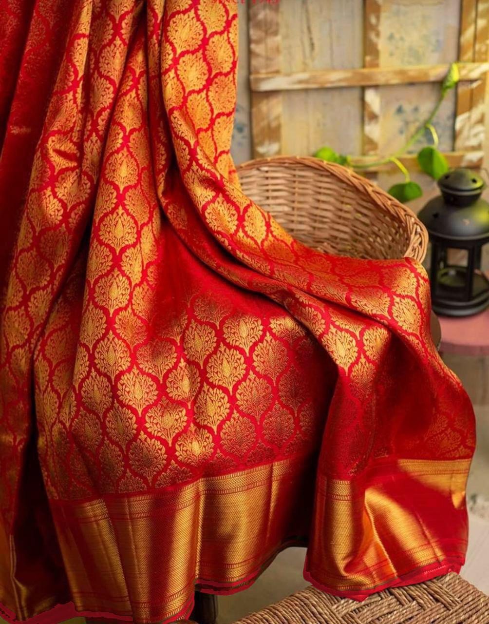 Golden Zari Border Kanjivaram Soft Silk Banarasi by Icultuer