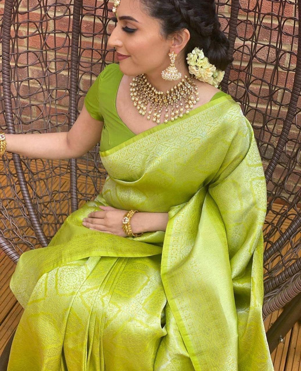 Green Zari Weaving Kanchipuram Jacquard by Icultuer