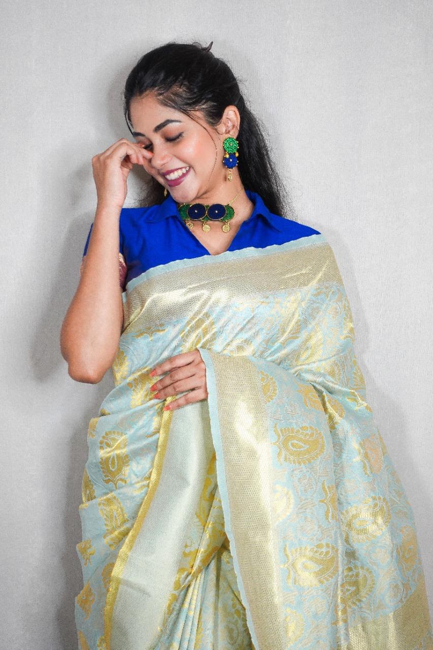 Special Edition Golden Zari Weaving Silk by Icultuer