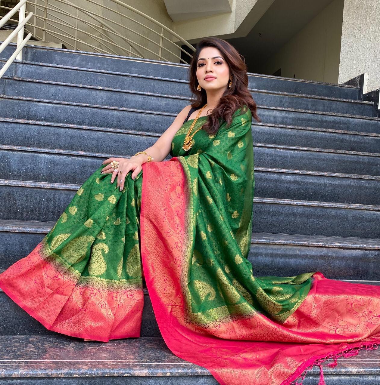 Mendi Color Zari Weaving Designer Pure Silk by Icultuer