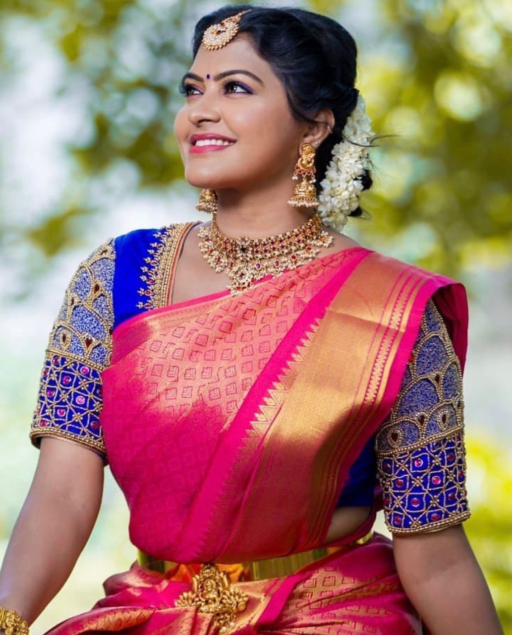 Kanchipuram Banarasi by Icultuer with Golden Weaving Zari Thread Borders