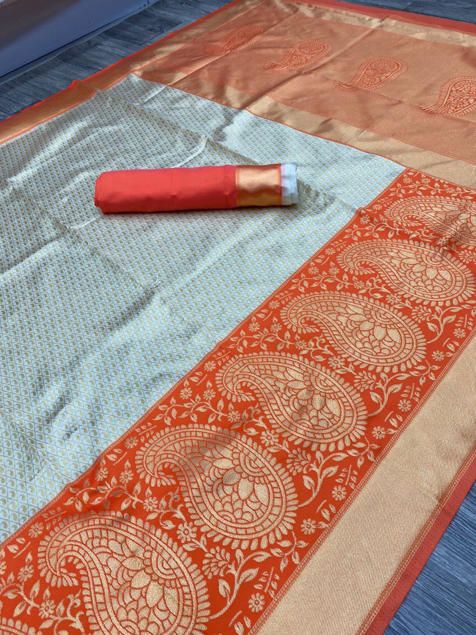 White Kanchipuram Lichi Silk Banarasi by Icultuer with Blouse