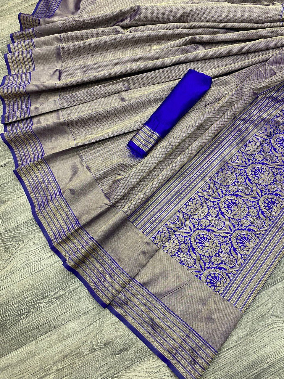 Wedding Wear Fully Zari Weaving Kanjivaram Soft Silk by Icultuer