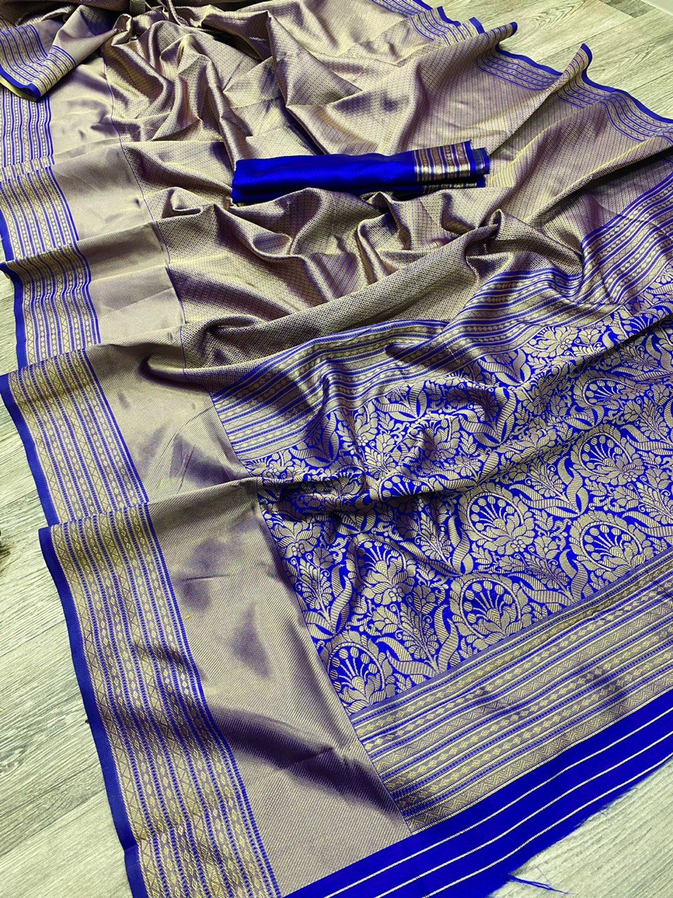 Wedding Wear Fully Zari Weaving Kanjivaram Soft Silk by Icultuer