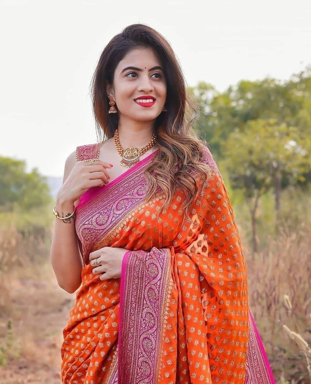 Casual Wear Golden Zari Woven Kanjivaram Soft Silk by Icultuer