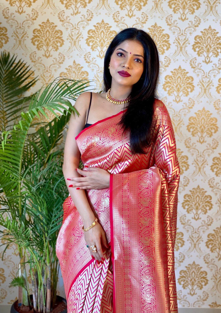 Heavy Zari Weaving Soft Silk Banarasi Jacquard by Icultuer