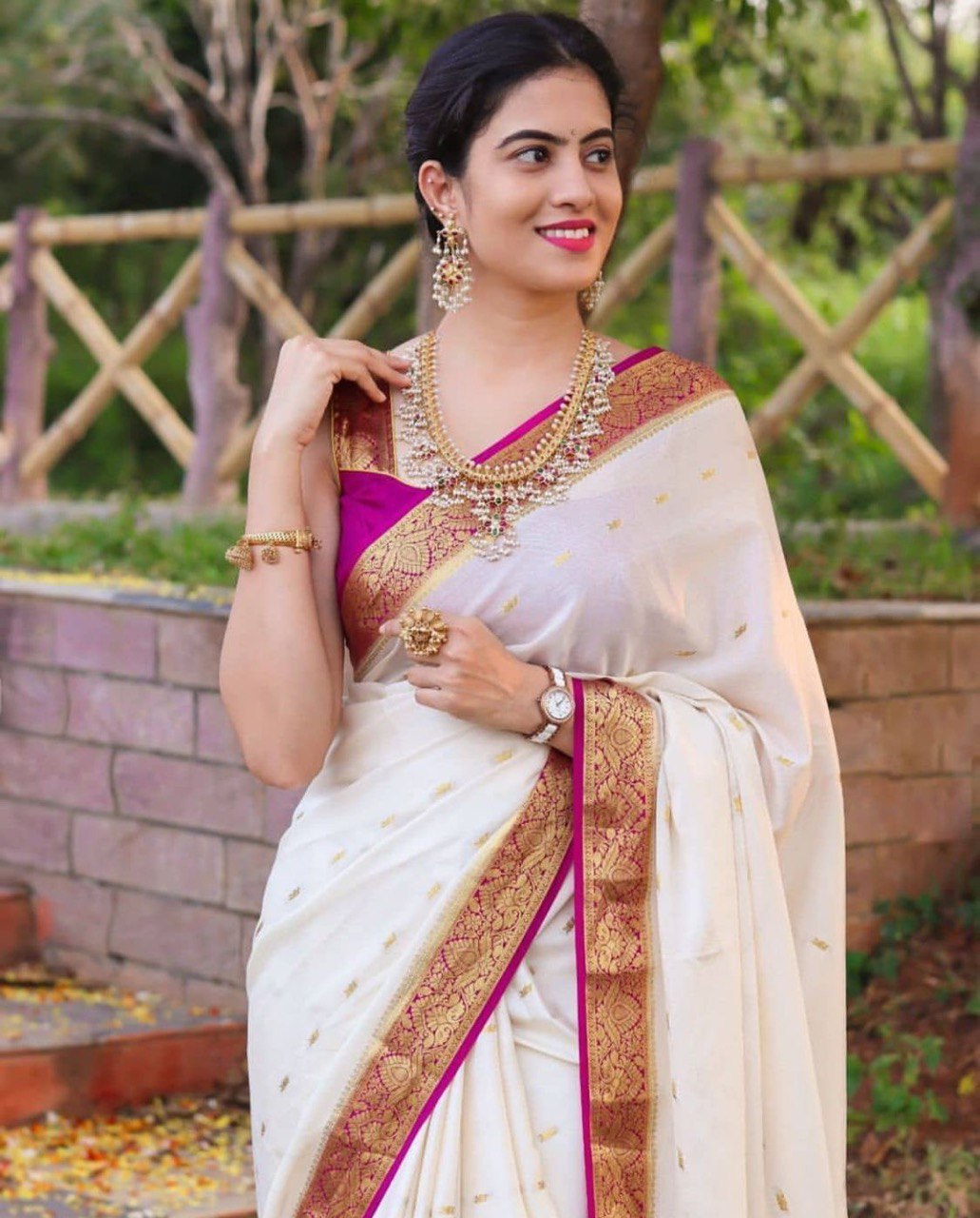 White Golden Zari Weaving Soft Silk Kanjivaram by Icultuer