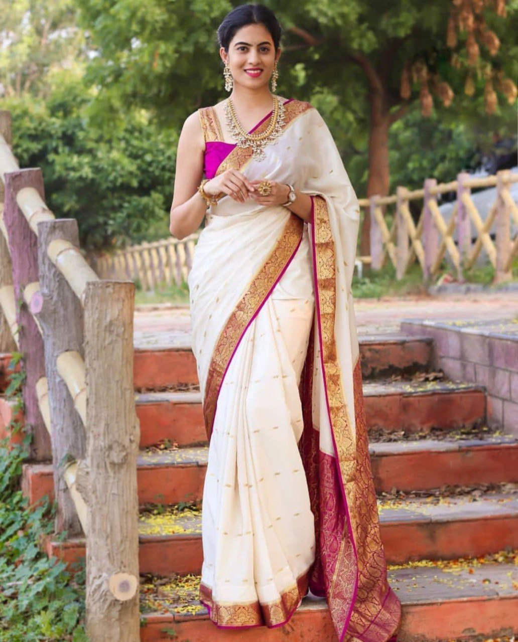 White Golden Zari Weaving Soft Silk Kanjivaram by Icultuer