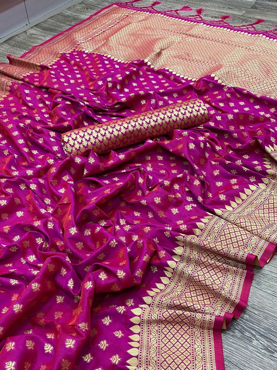 Pink Floral Printed Kanjivaram Pure Silk jacquard by Icultuer