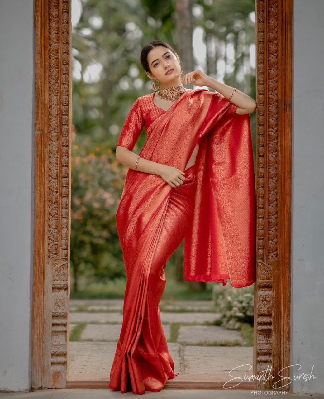 Beautiful Woven Design Soft Silk Kanjivaram by Icultuer