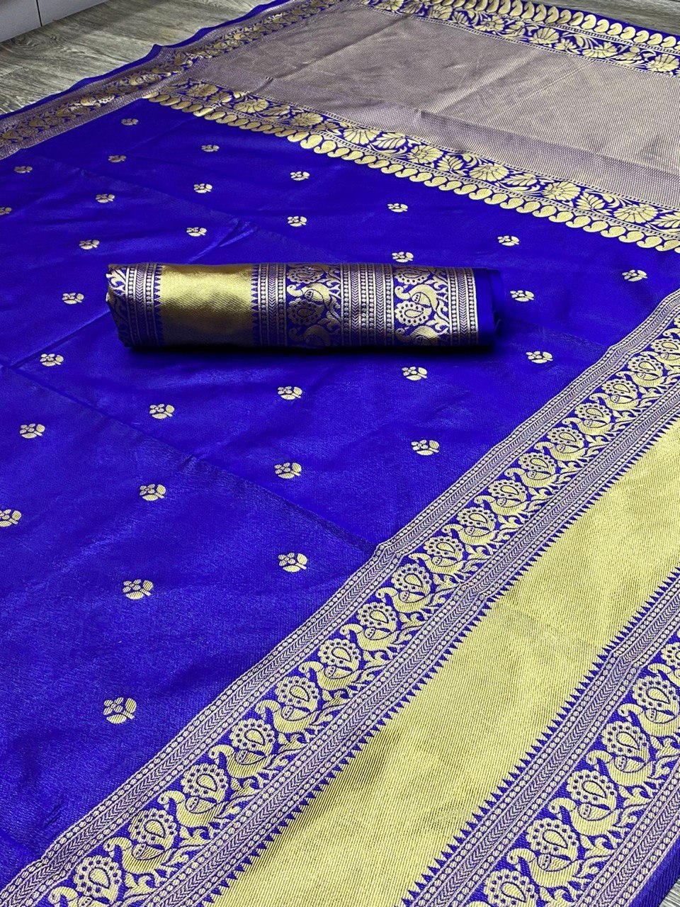Royal Blue Zari Woven Design Paithani Pure Silk by Icultuer