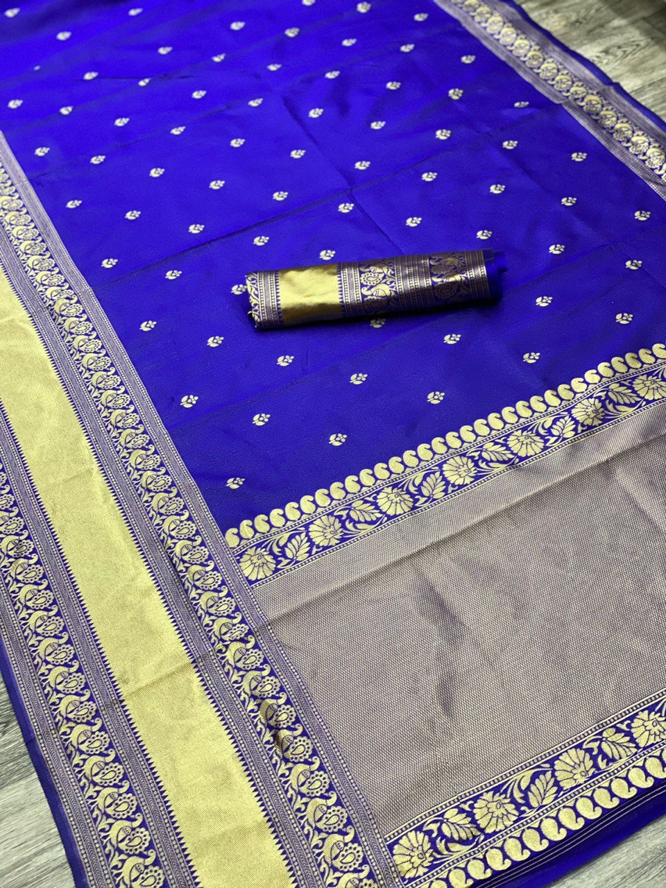 Royal Blue Zari Woven Design Paithani Pure Silk by Icultuer