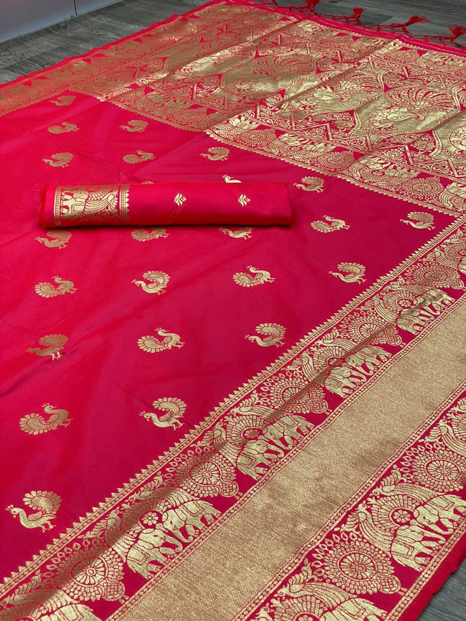 Gajari Pure Silk by Icultuer With Zari Weaving