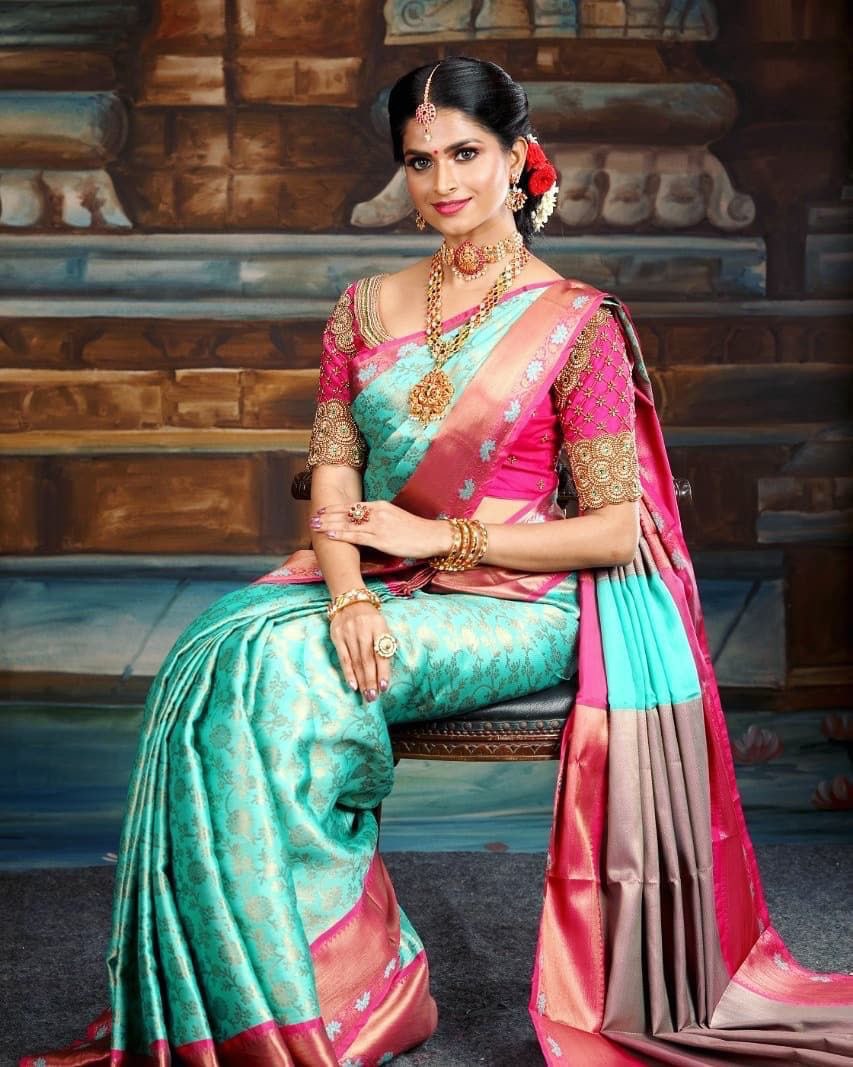 Woven Design Soft Silk Banarasi Jacquard by Icultuer