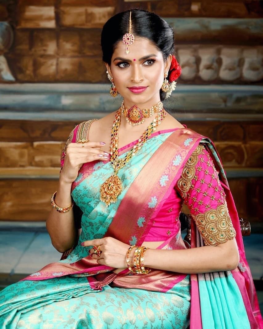 Woven Design Soft Silk Banarasi Jacquard by Icultuer