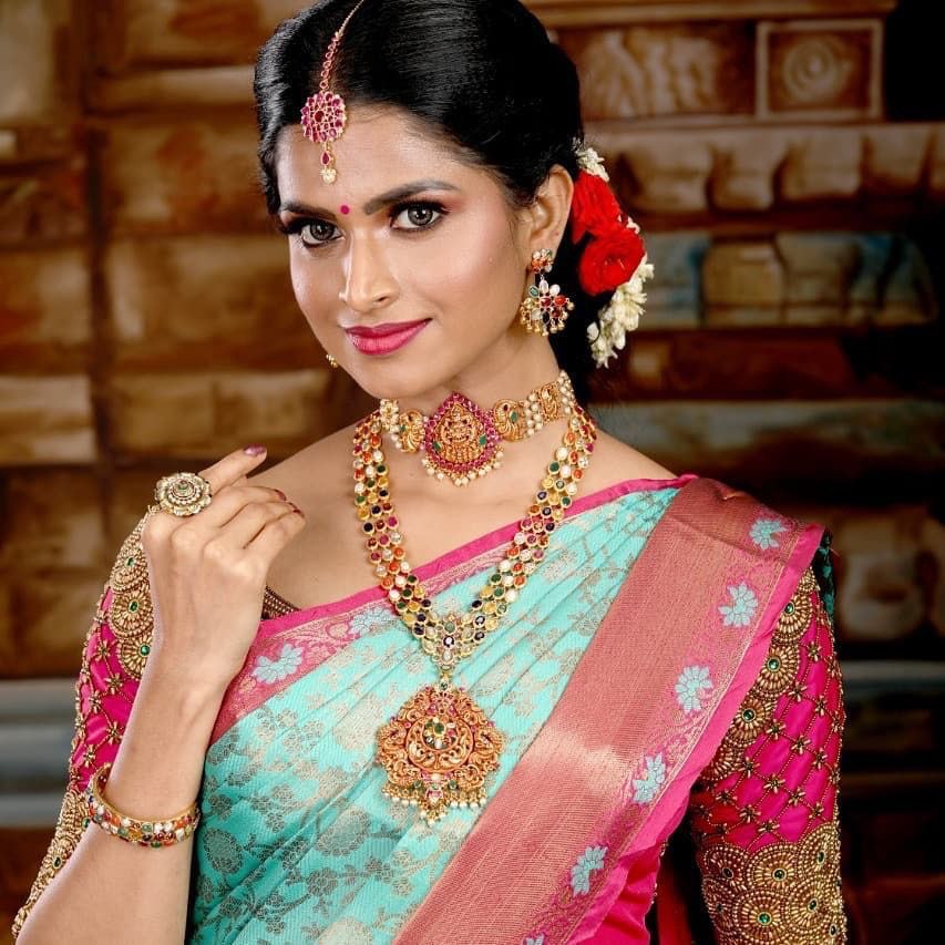 Woven Design Soft Silk Banarasi Jacquard by Icultuer