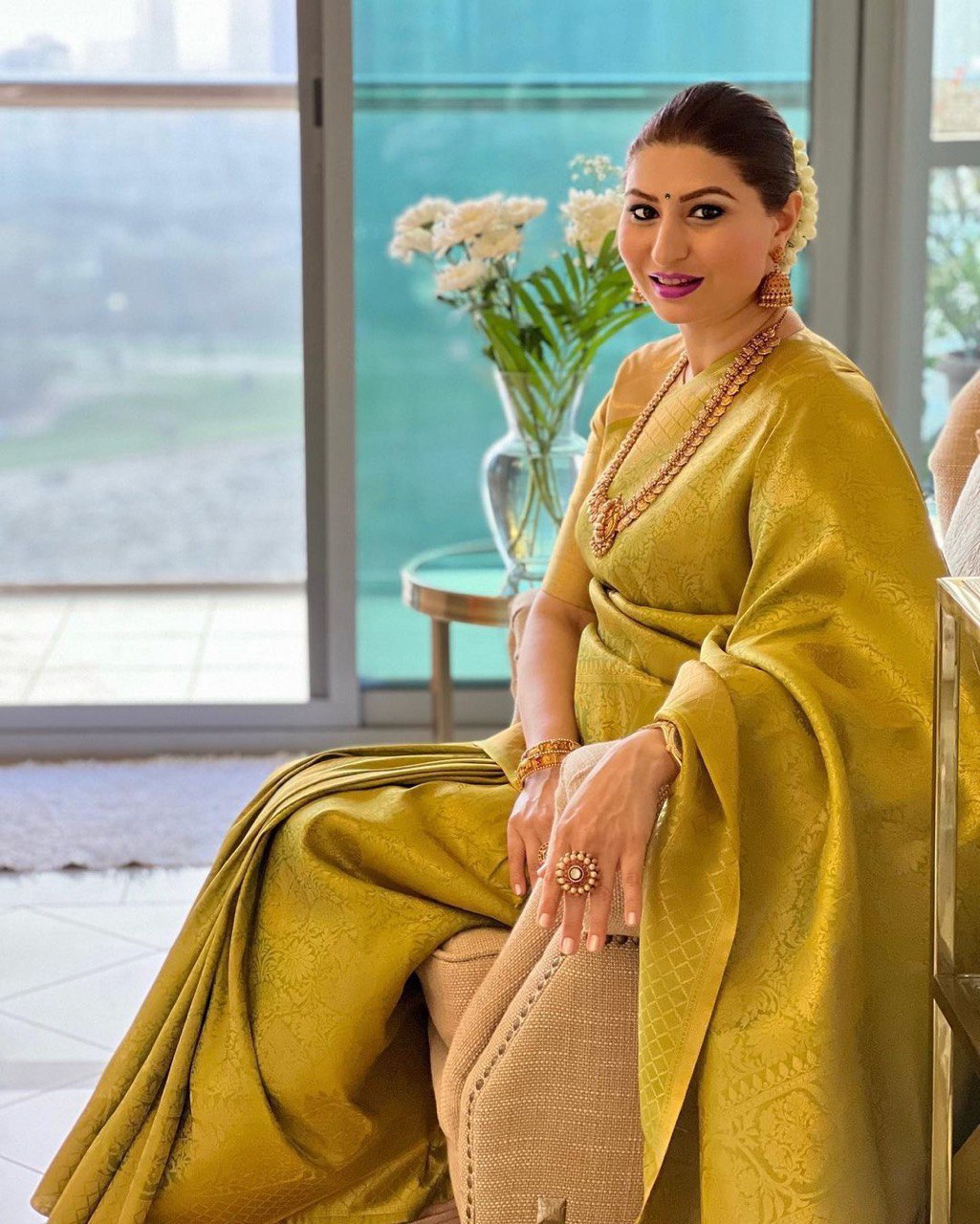 Light Green Zari Woven Banarasi Art Silk by Icultuer
