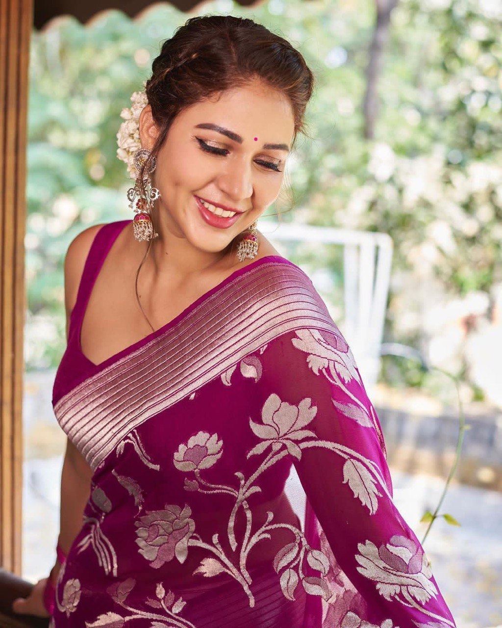 Floral Design Kanjivaram Soft Silk Jacquard by Icultuer