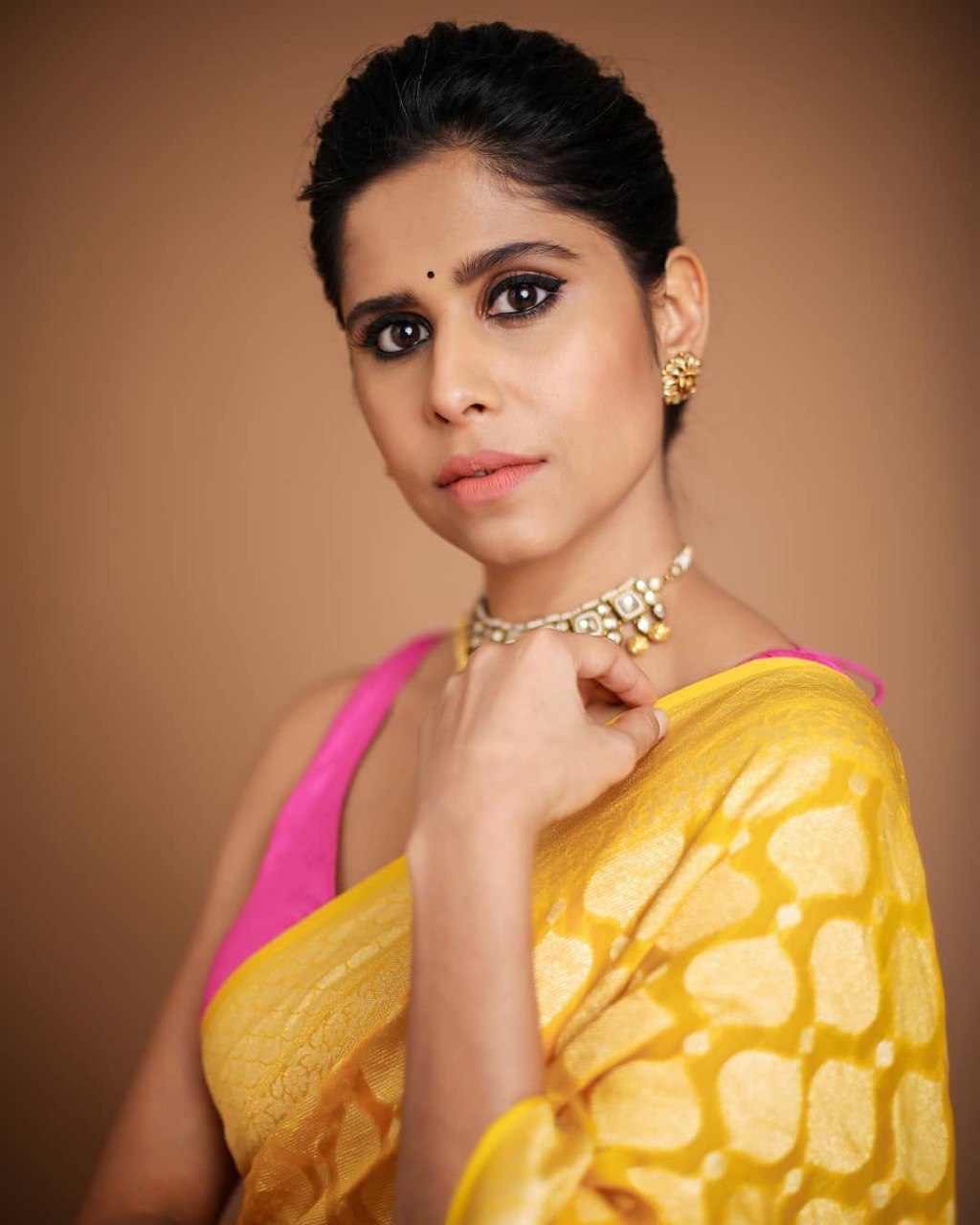 Woven Design Soft Silk Yellow Paithani Jacquard by Icultuer
