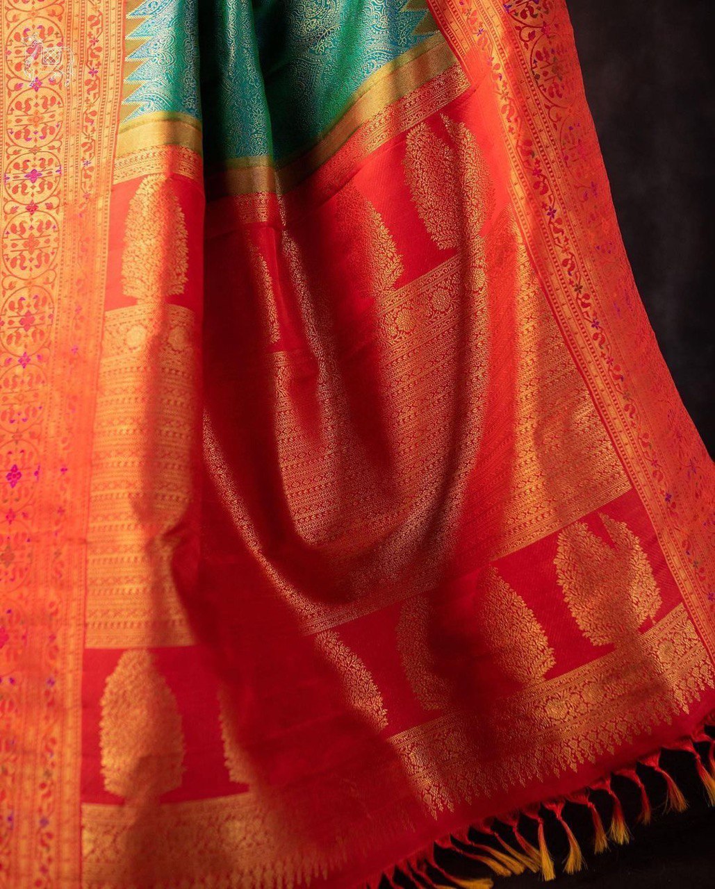 Green Banarasi Jacquard Cotton Silk by Icultuer