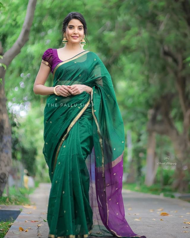 Green Soft Linen Cotton by Icultuer with Zari Woven Design
