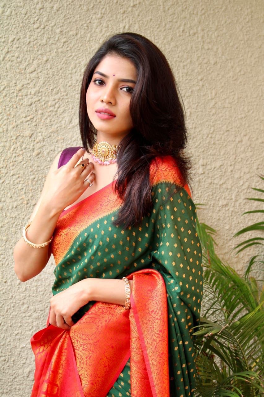 Green Zari Woven Jacquard Work Lichi Silk by Icultuer