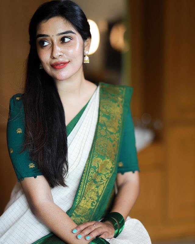 Soft Silk South Indian by Icultuer with Heavy Jacquard Border