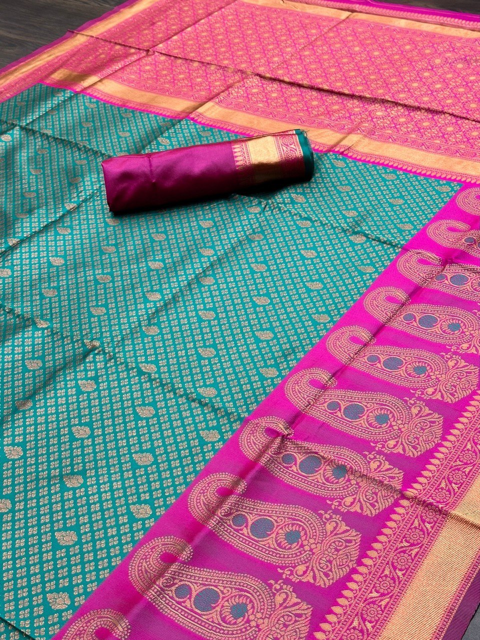 Lichi Pure Silk Copper Weaving by Icultuer