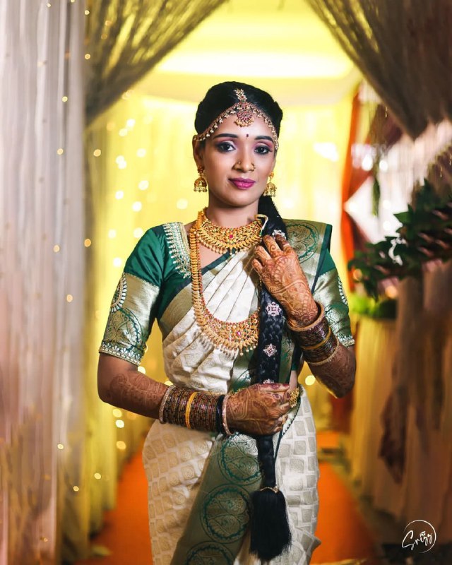 White Pure Silk Banarasi by Icultuer with Kadwa Technique
