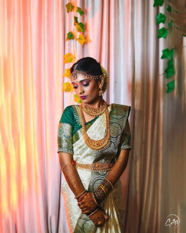 White Pure Silk Banarasi by Icultuer with Kadwa Technique