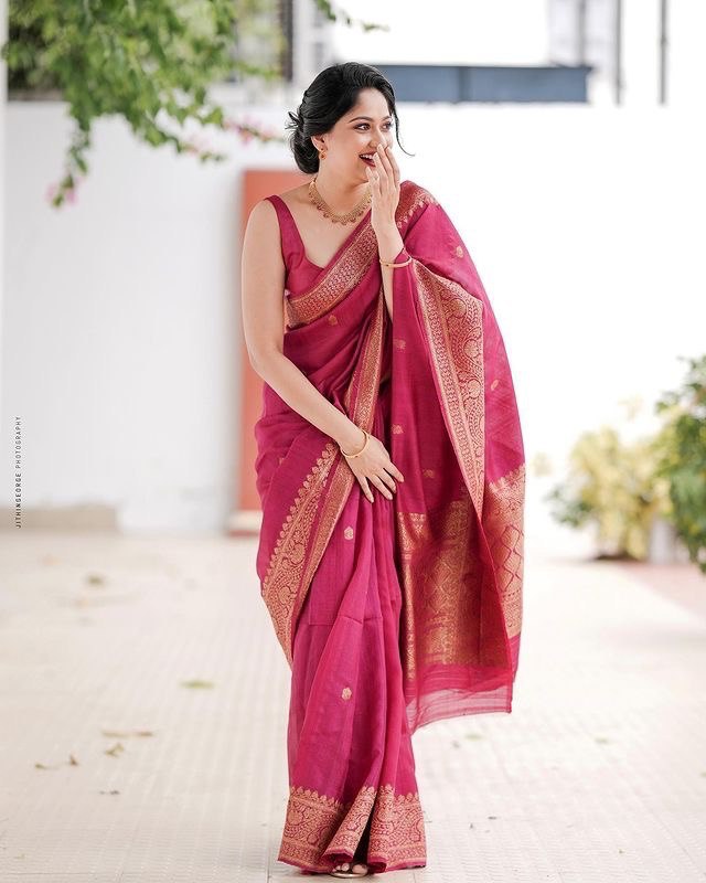 Banarsi Soft Silk by Icultuer With Kadwa Technique