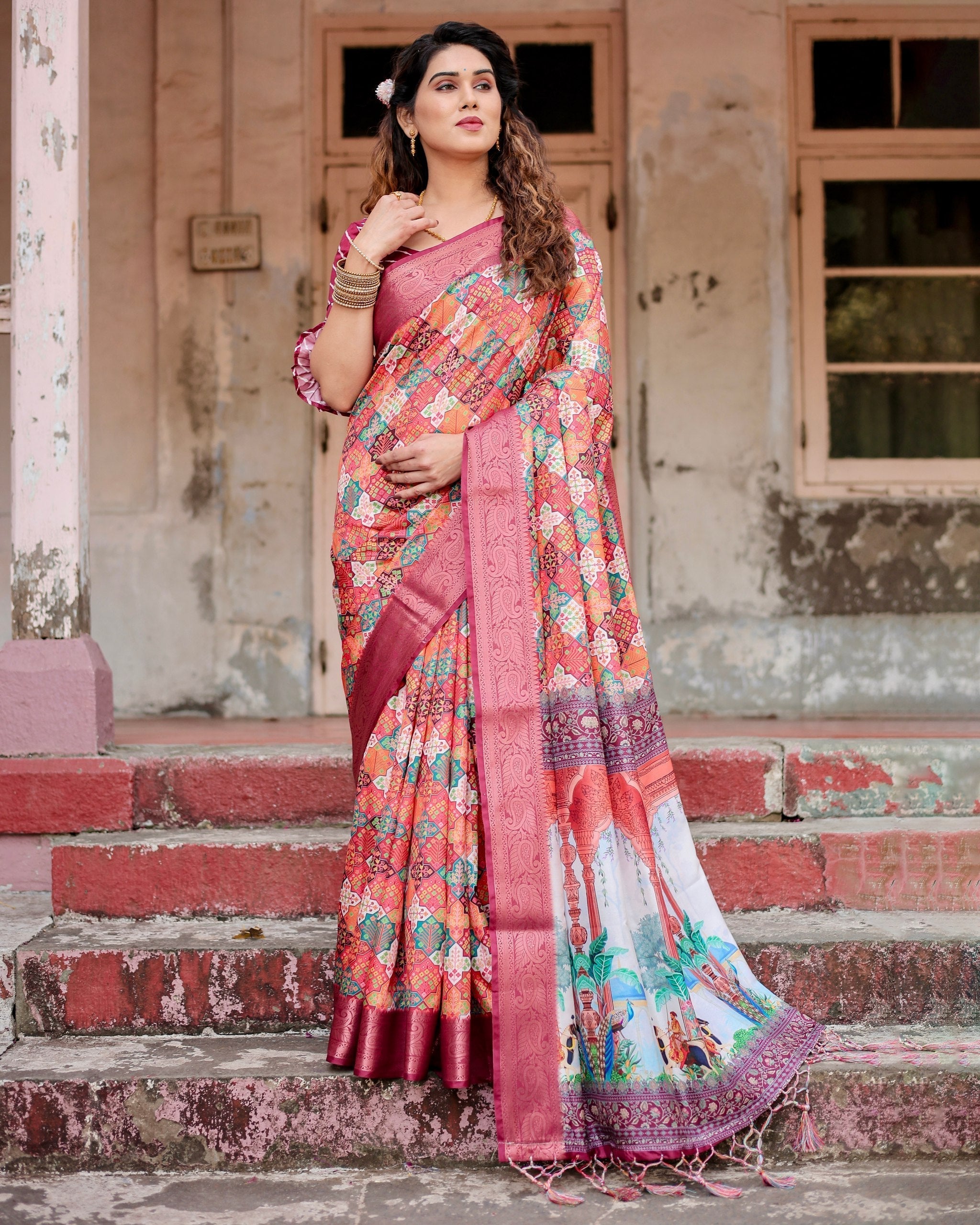 Light icultural Floral Printed Cotton Silk Saree