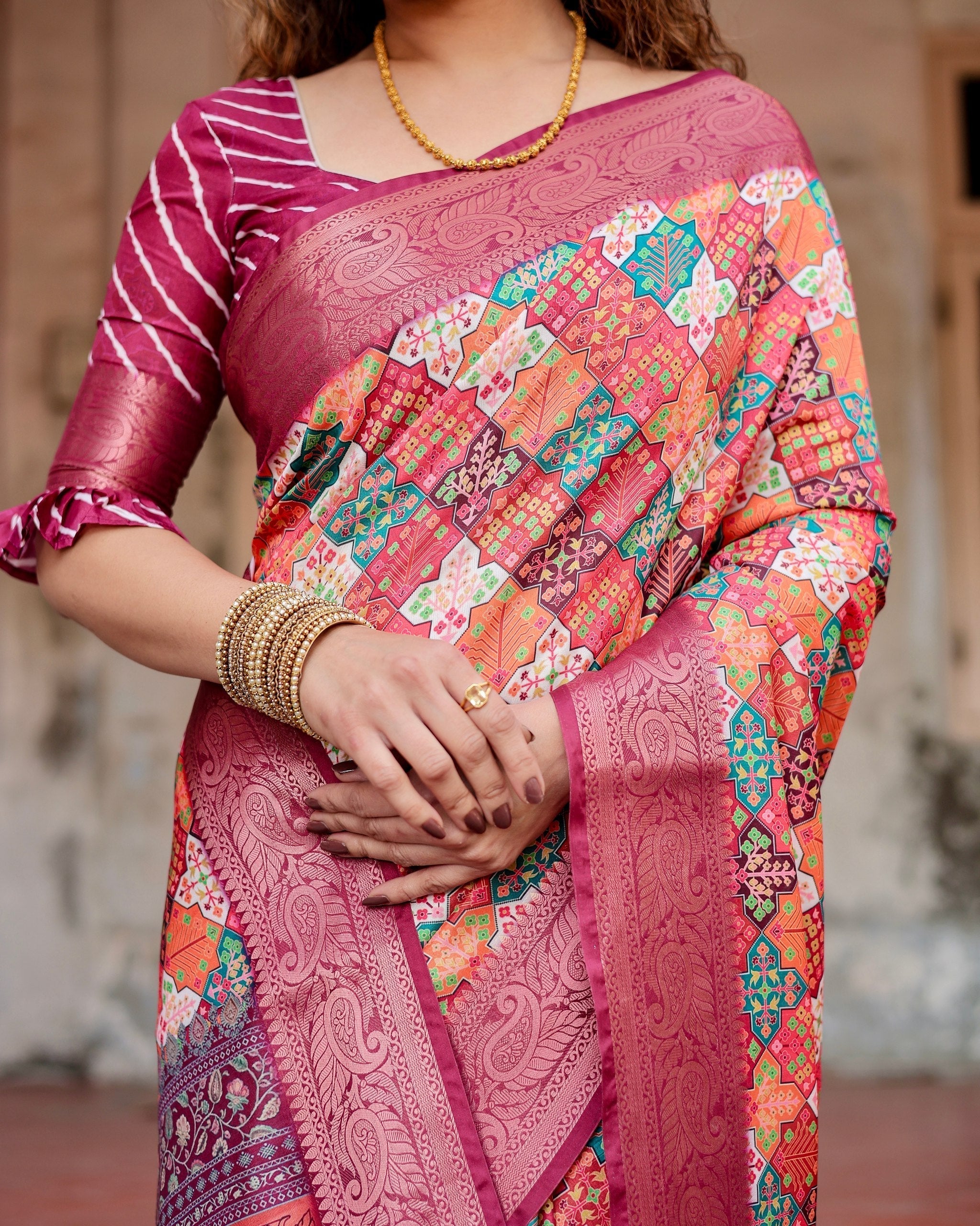 Light icultural Floral Printed Cotton Silk Saree