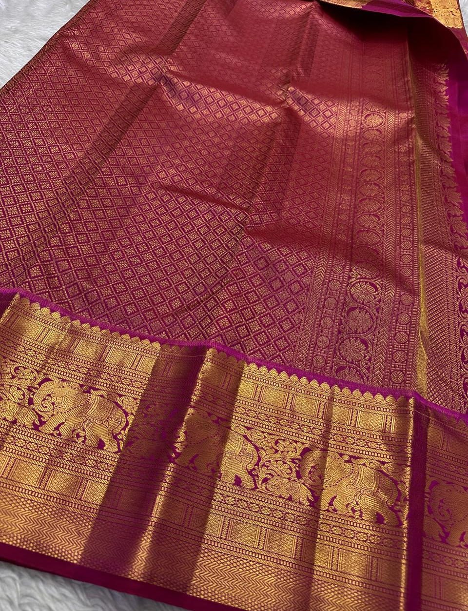 Royal icultural Kanjivaram Silk Saree with Elephant & Mandala Zari Butta
