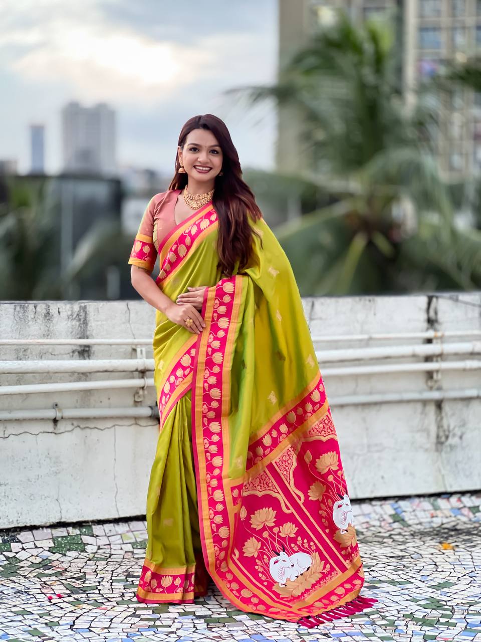 Parrot Green & icultural Premium Luxury Silk Saree with Elephant Zari Motifs & Heavy Lotus Border