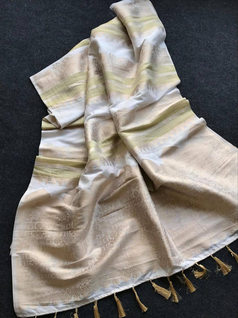 Pearl icultural Premium Luxury Silk Saree with Soft icultural Gold Zari Panels & Royal Tassel Finish