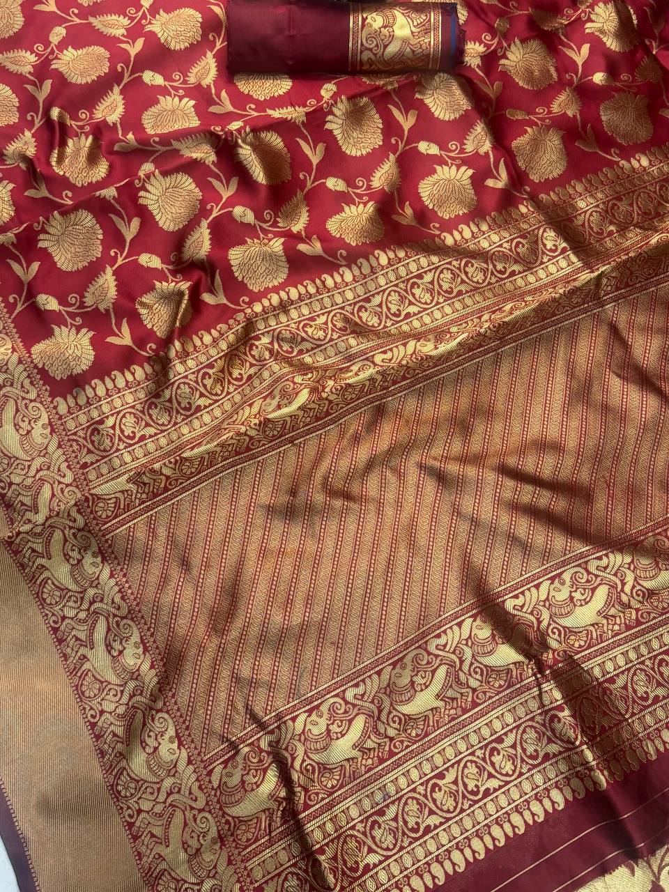 Crimson Royale Premium Luxury Silk Saree with All-Over icultural Gold Floral Zari Weave & Grand Heritage Border