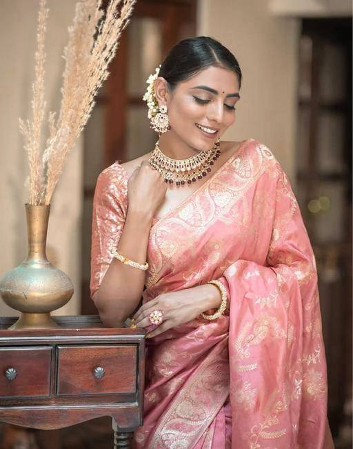 icultural Peach Banarasi Silk Saree WIth Fabulouse Blouse Piece