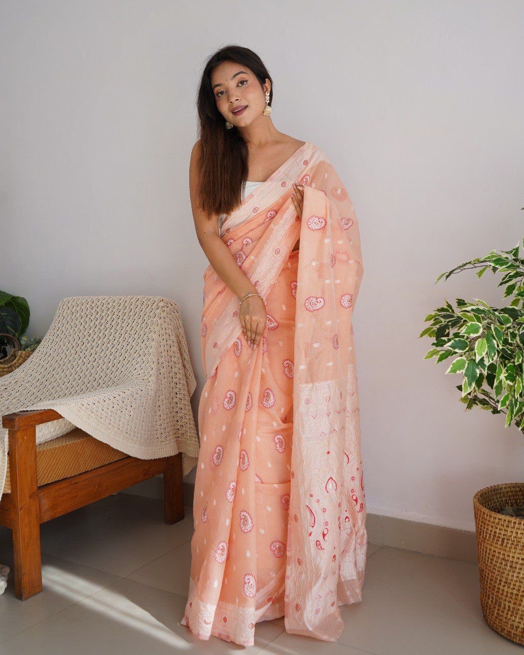 Lilan Soft Silk Lakhnavi Weaving Work by Icultuer