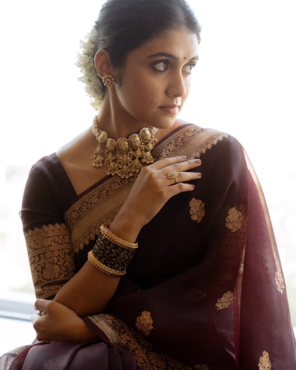Picultural Organza Silk Saree with Floral Zari Motifs and Brocade Border